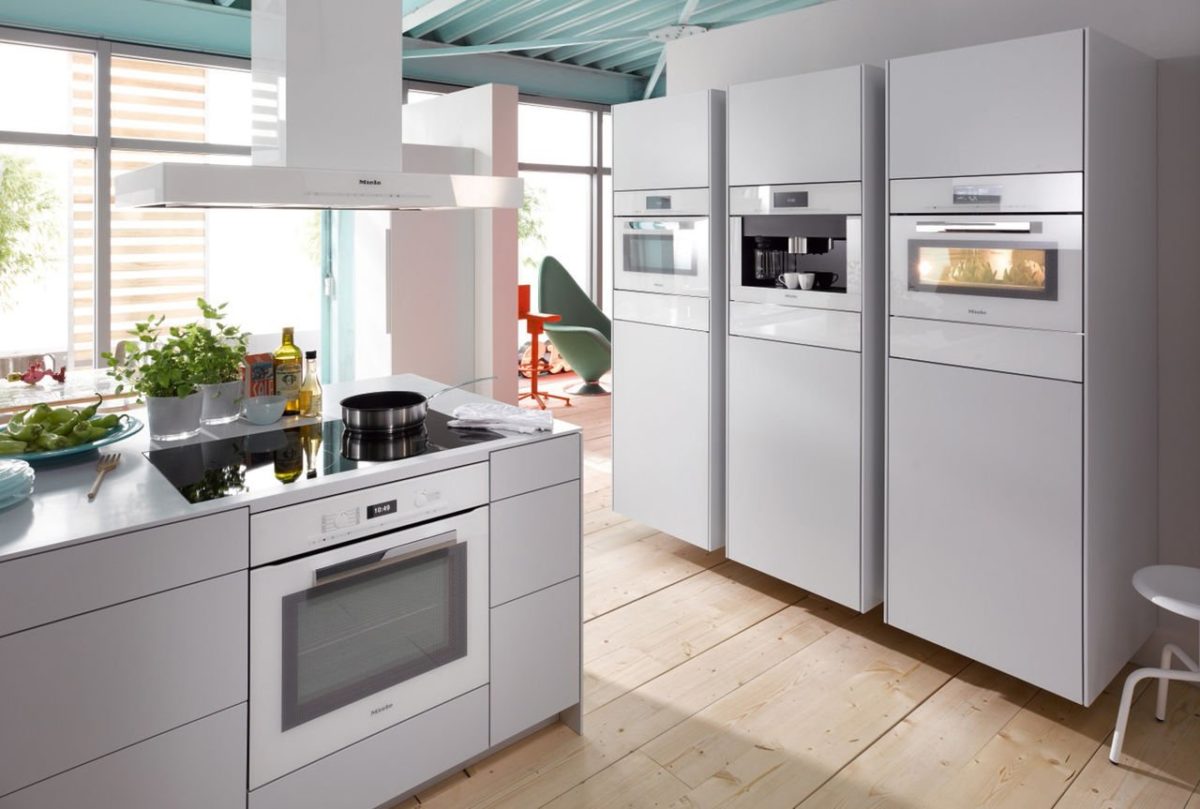 Built-in kitchen appliances